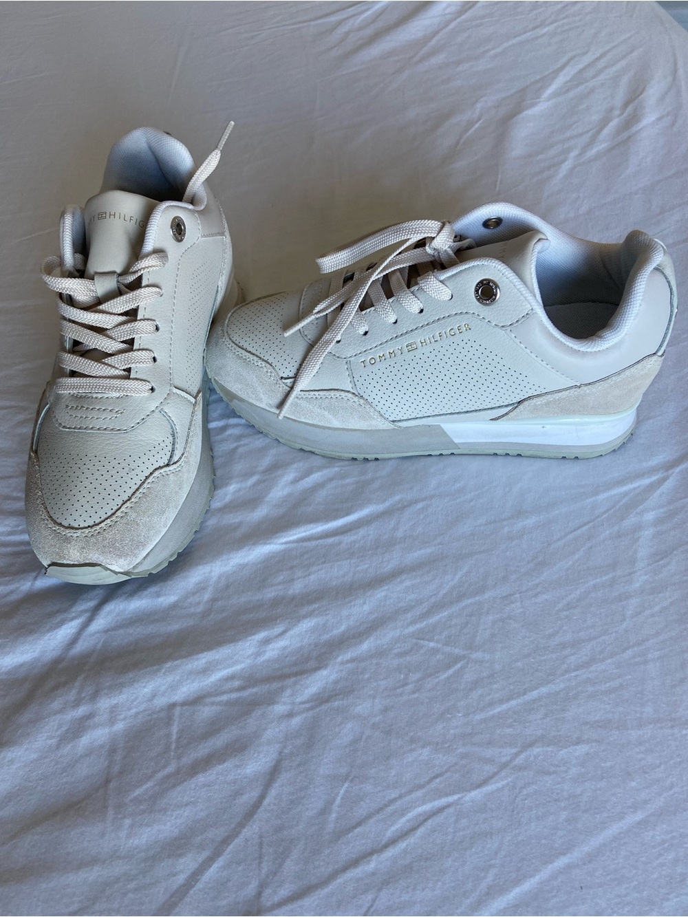 Tommy Hilfiger Women's Light Beige Suede & Perforated Leather Sneakers